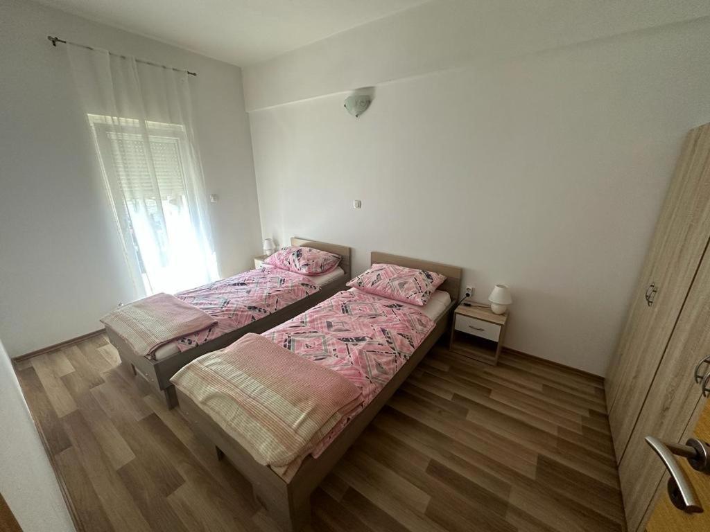 Maris Apartment